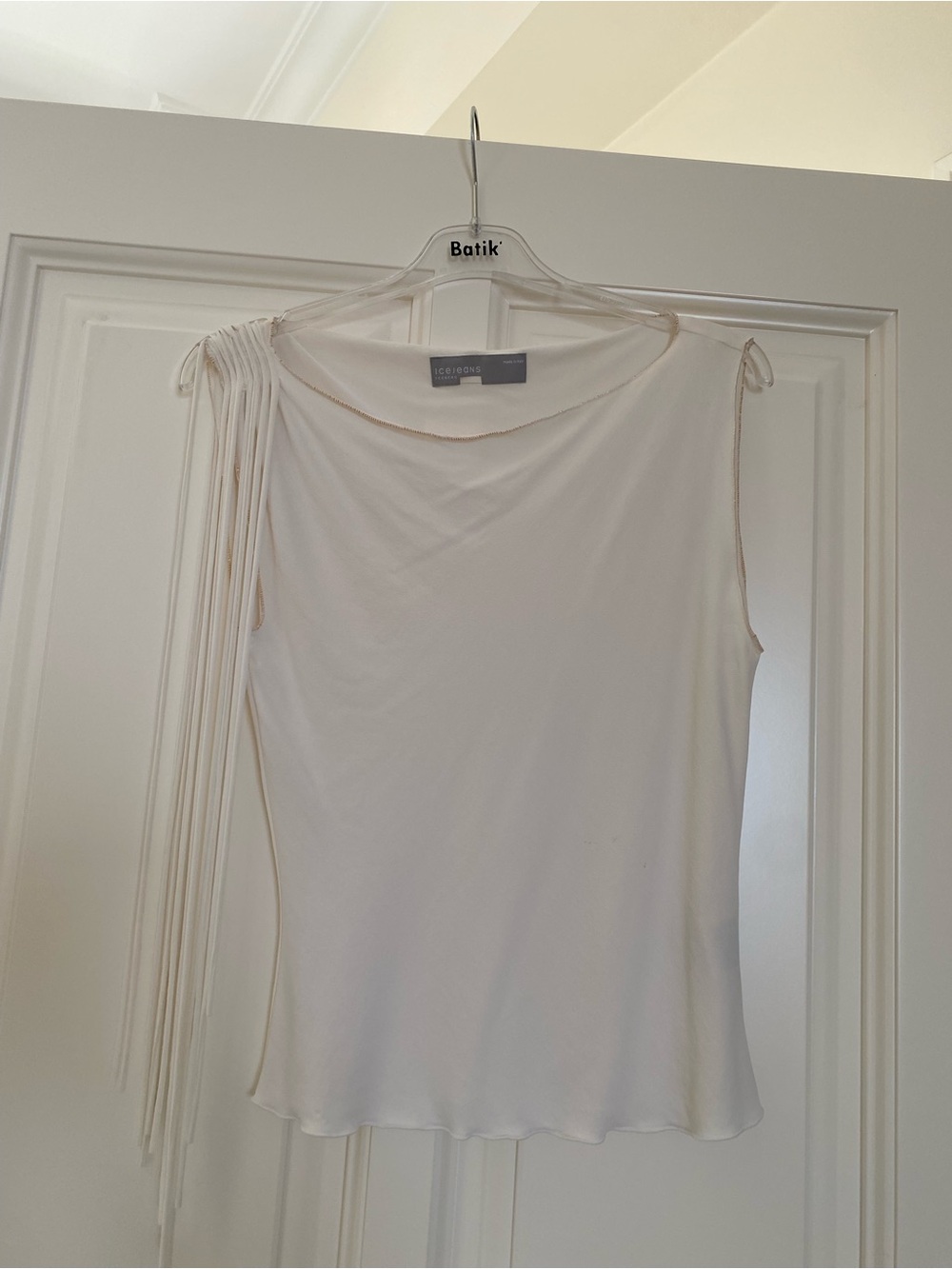 White top